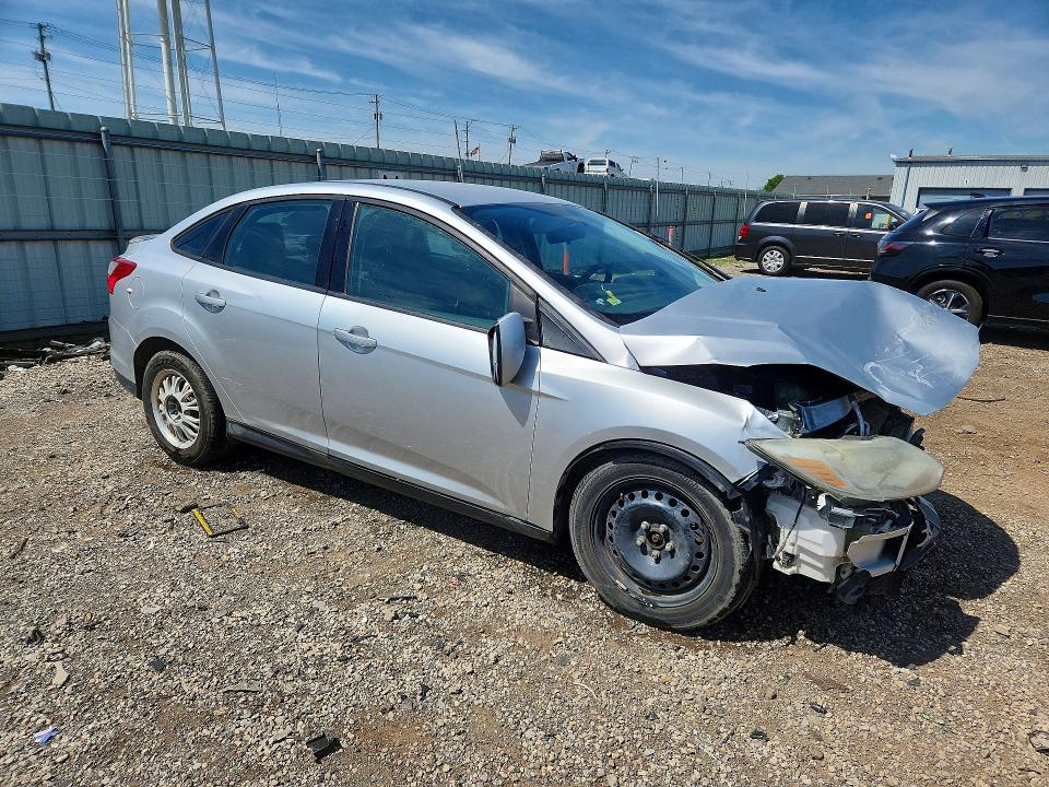 55034086 :رقم المزاد ، 1FADP3F23DL144384 vin ، 2013 Ford Focus مزاد بيع