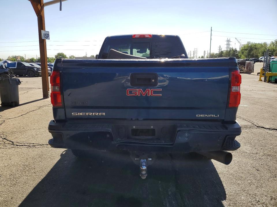 53903136 :رقم المزاد ، 1GT12UE85GF281885 vin ، 2016 Gmc Sierra مزاد بيع
