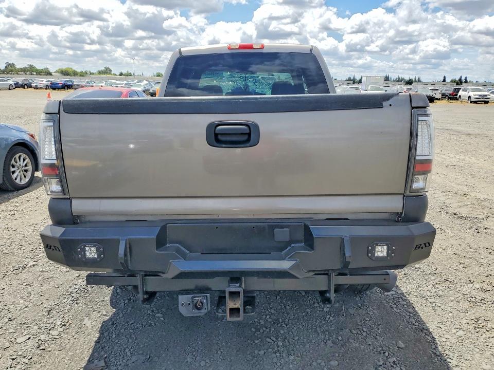 Продажа на аукционе авто 2006 Chevrolet Silverado, vin: 1GCHK23D46F235417, номер лота: 55188896