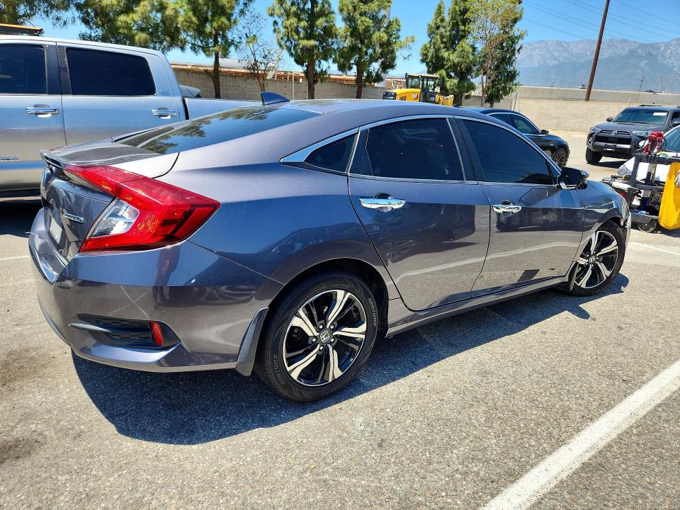 Aukcja sprzedaży 2017 Honda Civic, vin: 19XFC1F99HE212704, numer aukcji: 53274036