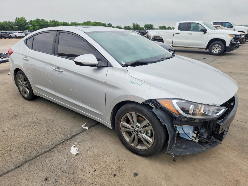 51910716 :رقم المزاد ، 5NPD84LFXJH293931 vin ، 2018 Hyundai Elantra مزاد بيع