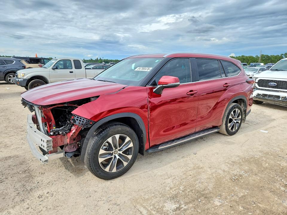 54790476 :رقم المزاد ، 5TDKDRAH2RS533290 vin ، 2024 Toyota Highlander مزاد بيع