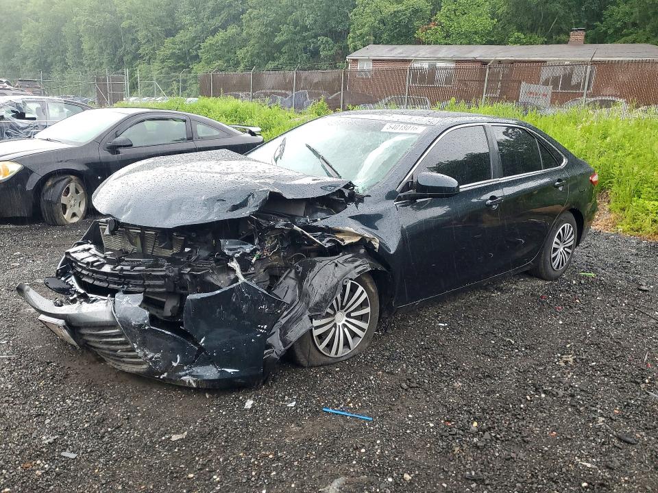 54018016 :رقم المزاد ، 4T4BF1FK7GR567669 vin ، 2016 Toyota Camry مزاد بيع