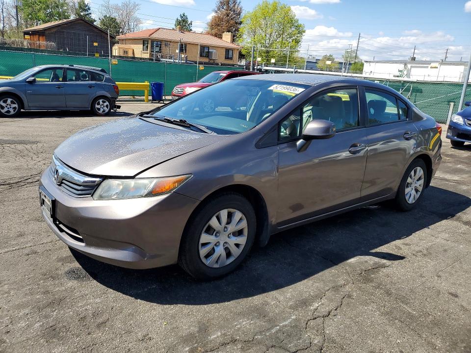 Продажа на аукционе авто 2012 Honda Civic, vin: 2HGFB2F51CH588656, номер лота: 52199036