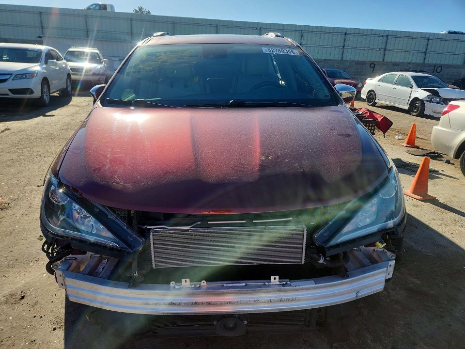 2020 Chrysler Pacifica მანქანა იყიდება აუქციონზე, vin: 2C4RC1N75LR124589, აუქციონის ნომერი: 52780306