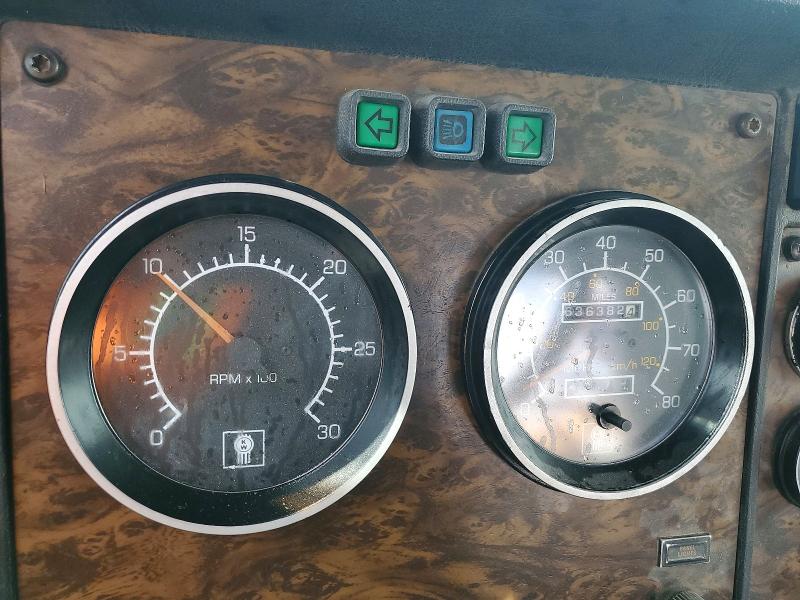 51629286 :رقم المزاد ، 2XKBDE9X7SM642574 vin ، 1995 Kenworth Construction مزاد بيع