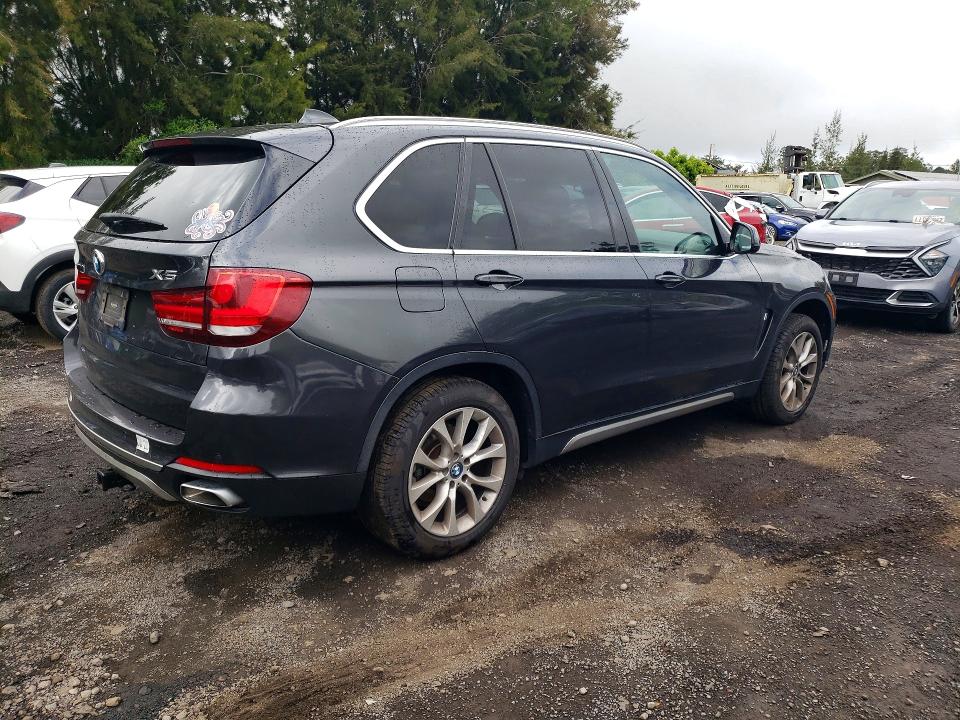 52958836 :رقم المزاد ، 5UXKT0C58J0V99396 vin ، 2018 Bmw X5 مزاد بيع