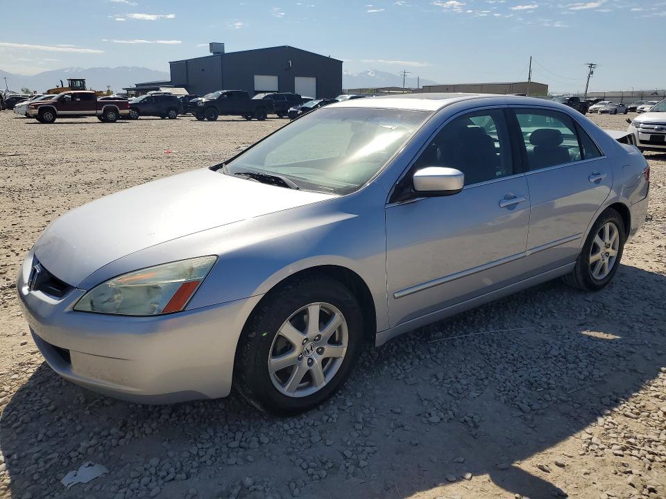 52676046 :رقم المزاد ، 1HGCM66535A074118 vin ، 2005 Honda Accord مزاد بيع