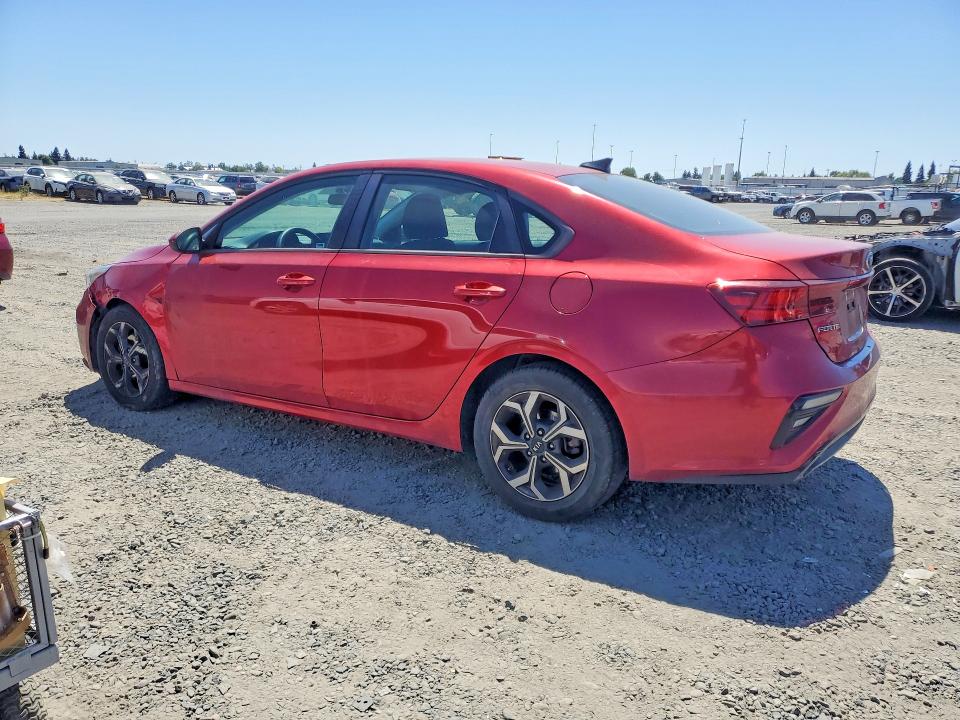 2019 Kia Forte მანქანა იყიდება აუქციონზე, vin: 3KPF24AD4KE084024, აუქციონის ნომერი: 54855276
