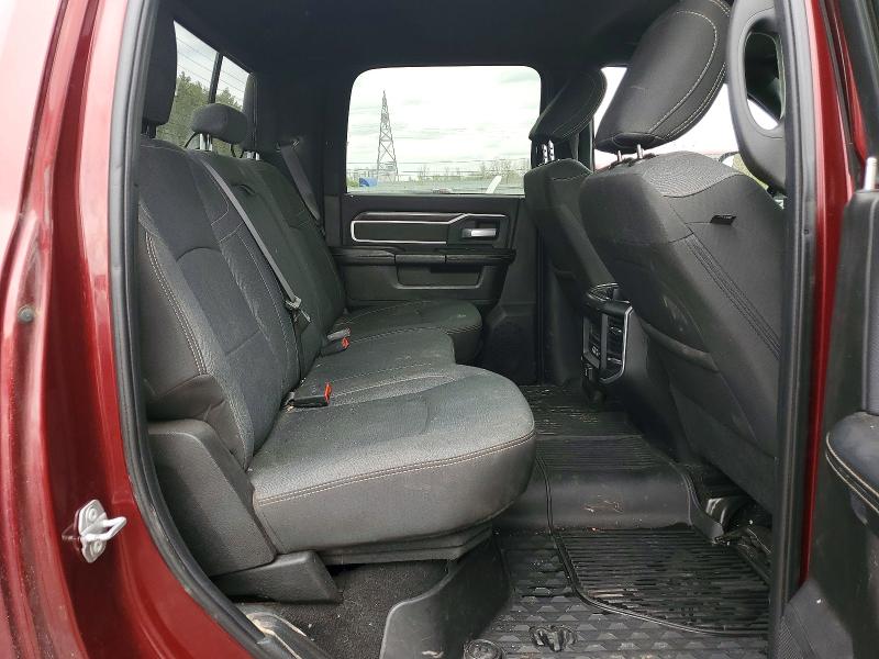 51668516 :رقم المزاد ، 3C6UR5DL2KG684922 vin ، 2019 Ram 2500 مزاد بيع