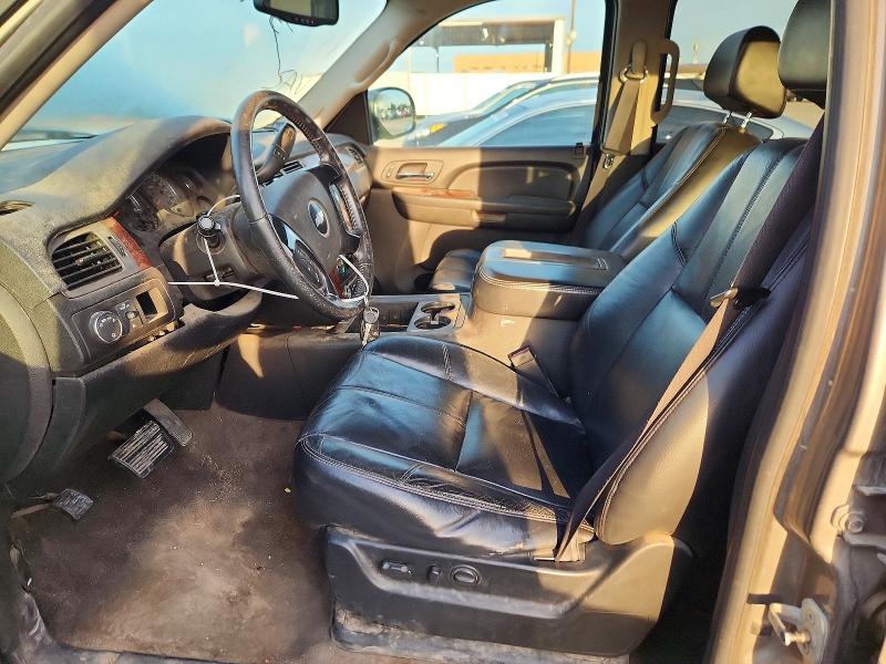 Продажа на аукционе авто 2009 Chevrolet Suburban, vin: 1GNFC26039J123519, номер лота: 52702926