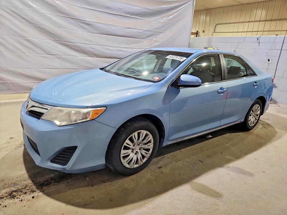 53225726 :رقم المزاد ، 4T1BF1FK3CU571951 vin ، 2012 Toyota Camry مزاد بيع