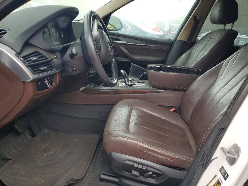55022736 :رقم المزاد ، 5UXKS4C56F0N06053 vin ، 2015 Bmw X5 مزاد بيع