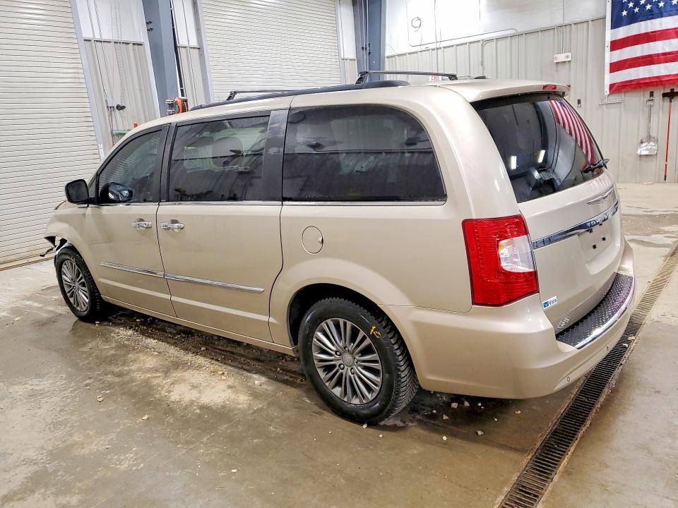 52347746 :رقم المزاد ، 2C4RC1CG4ER233969 vin ، 2014 Chrysler Town & Country مزاد بيع