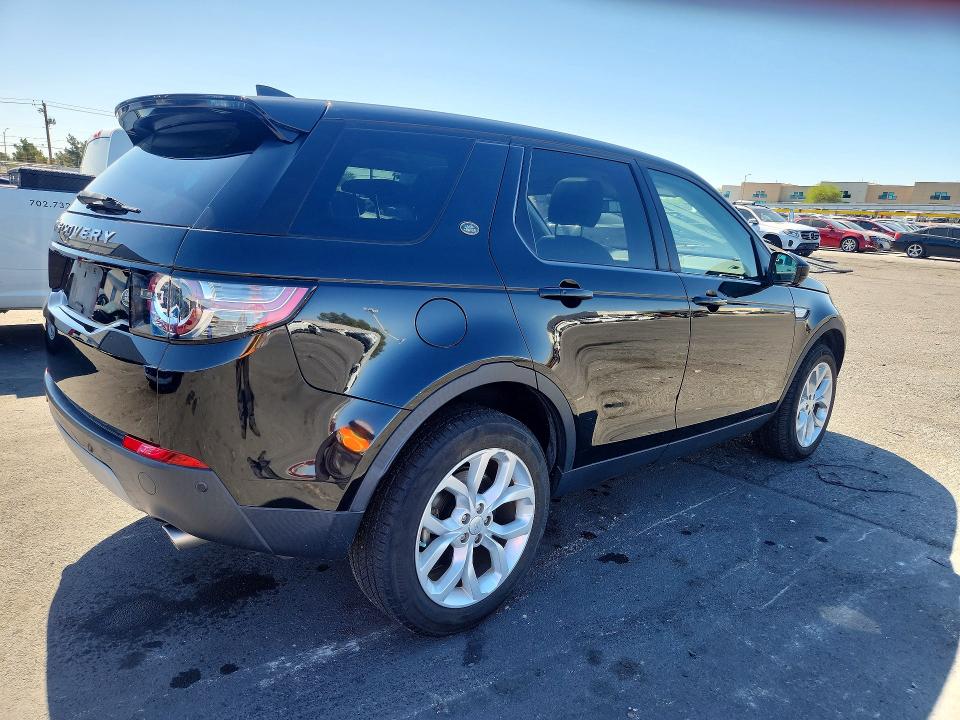 52217336 :رقم المزاد ، SALCR2RX5JH758846 vin ، 2018 Land Rover Discovery Sport مزاد بيع