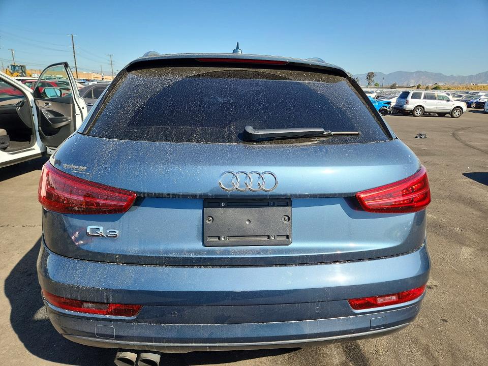 Продаж на аукціоні авто 2018 Audi Q3, vin: WA1BCCFS1JR015396, номер лоту: 52606406