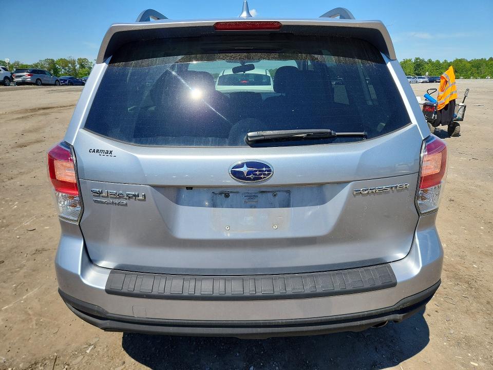 Продажа на аукционе авто 2018 Subaru Forester, vin: JF2SJAJC4JH500722, номер лота: 53558176