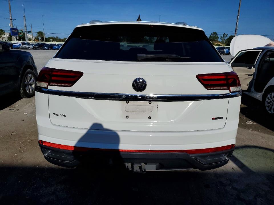 54516936 :رقم المزاد ، 1V26E2CA4LC220660 vin ، 2020 Volkswagen Atlas Cross Sport مزاد بيع