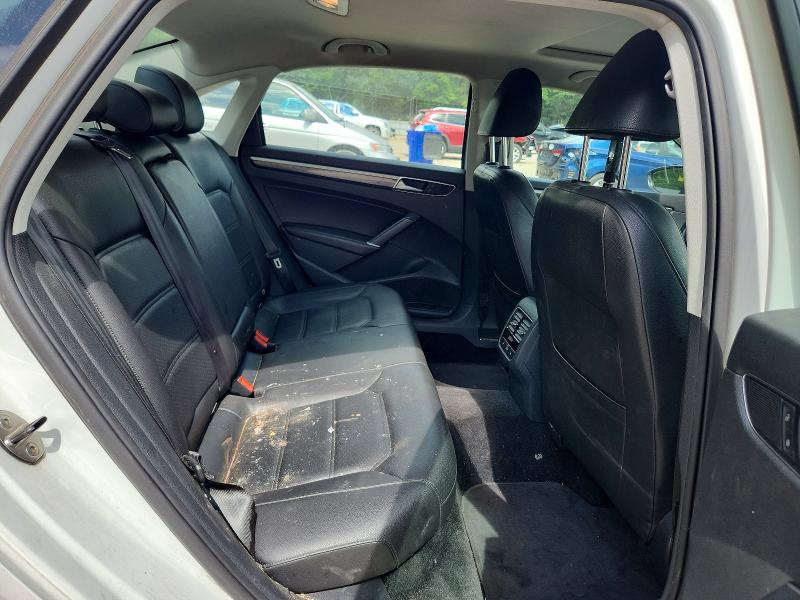 54162736 :رقم المزاد ، 1VWGT7A31HC083582 vin ، 2017 Volkswagen Passat مزاد بيع
