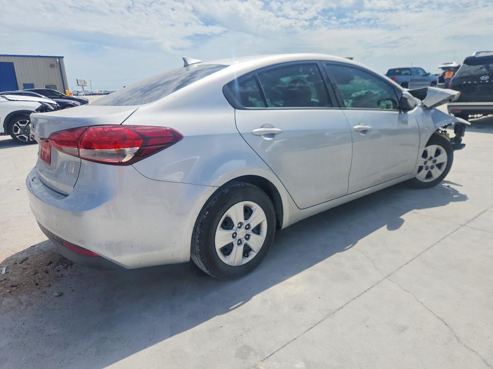 Aukcja sprzedaży 2018 Kia Forte, vin: 3KPFL4A79JE262760, numer aukcji: 52548326