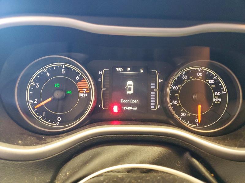 Продажа на аукционе авто 2018 Jeep Cherokee, vin: 1C4PJLLB4JD590644, номер лота: 54523216