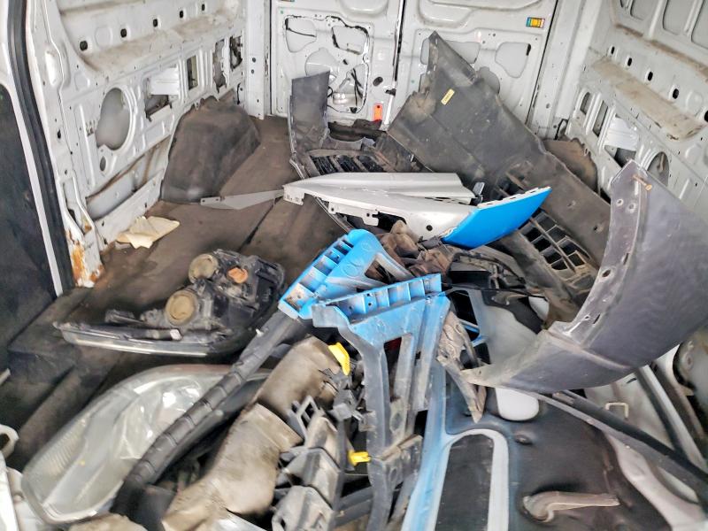 52903106 :رقم المزاد ، 1FTYR2XMXFKA99999 vin ، 2015 Ford Transit مزاد بيع