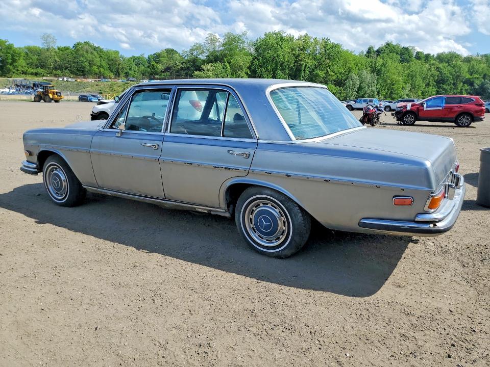 53670496 :رقم المزاد ، 1080161207530 vin ، 1971 Mercedes-benz 280s مزاد بيع