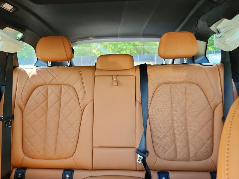 Продажа на аукционе авто 2023 Bmw X5, vin: 5UXCR6C09P9R05956, номер лота: 53802116
