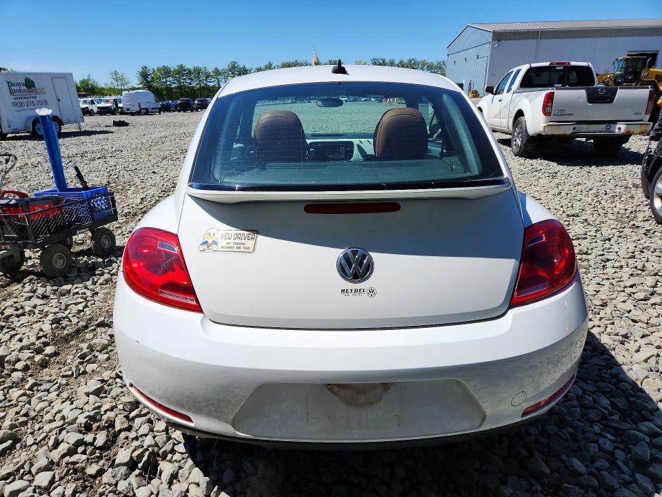 Продажа на аукционе авто 2015 Volkswagen Beetle, vin: 3VWF17AT1FM601154, номер лота: 53406446