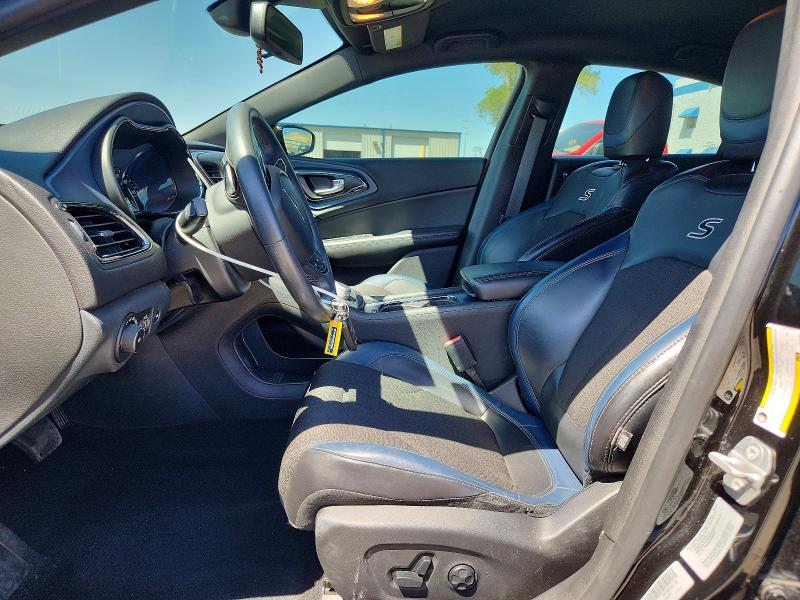 2015 Chrysler 200 მანქანა იყიდება აუქციონზე, vin: 1C3CCCBBXFN754558, აუქციონის ნომერი: 53453956