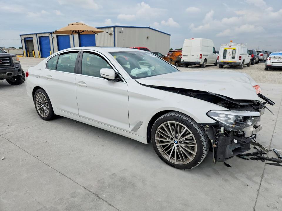 54400596 :رقم المزاد ، WBAJS1C0XLWW75241 vin ، 2020 Bmw 540 مزاد بيع