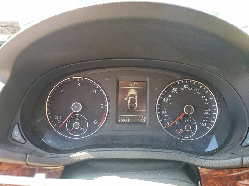 54988106 :رقم المزاد ، 1VWCN7A38DC105628 vin ، 2013 Volkswagen Passat مزاد بيع