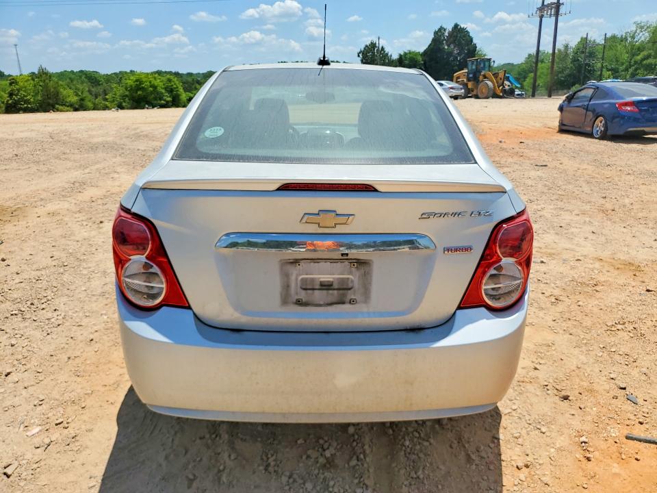 53765076 :رقم المزاد ، 1G1JE5SB7G4153827 vin ، 2016 Chevrolet Sonic مزاد بيع