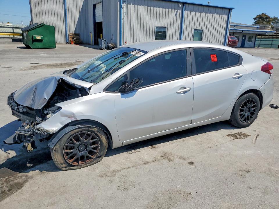 Aukcja sprzedaży 2017 Kia Forte, vin: 3KPFK4A76HE040125, numer aukcji: 52339066