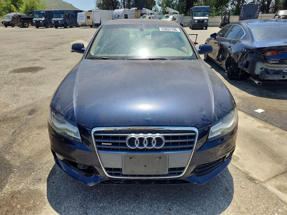 53631156 :رقم المزاد ، WAUMFAFL3BN044682 vin ، 2011 Audi A4 مزاد بيع