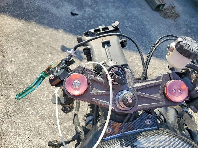 54334926 :رقم المزاد ، JKBZXJE1XGA020082 vin ، 2016 Kawasaki Zx636 مزاد بيع