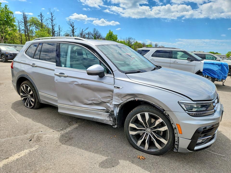 2020 Volkswagen Tiguan მანქანა იყიდება აუქციონზე, vin: 3VV4B7AX4LM135274, აუქციონის ნომერი: 54235936