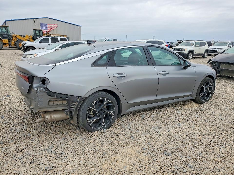 2025 Kia K5 მანქანა იყიდება აუქციონზე, vin: KNAG64J76S5322239, აუქციონის ნომერი: 51865116