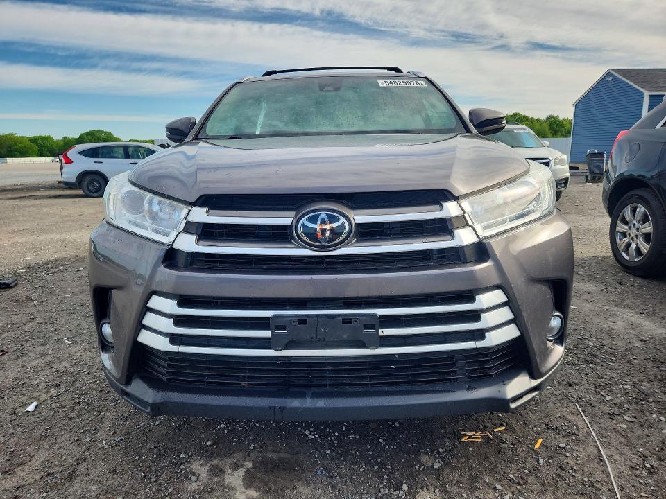 2019 Toyota Highlander მანქანა იყიდება აუქციონზე, vin: 5TDJZRFHXKS597394, აუქციონის ნომერი: 54829976