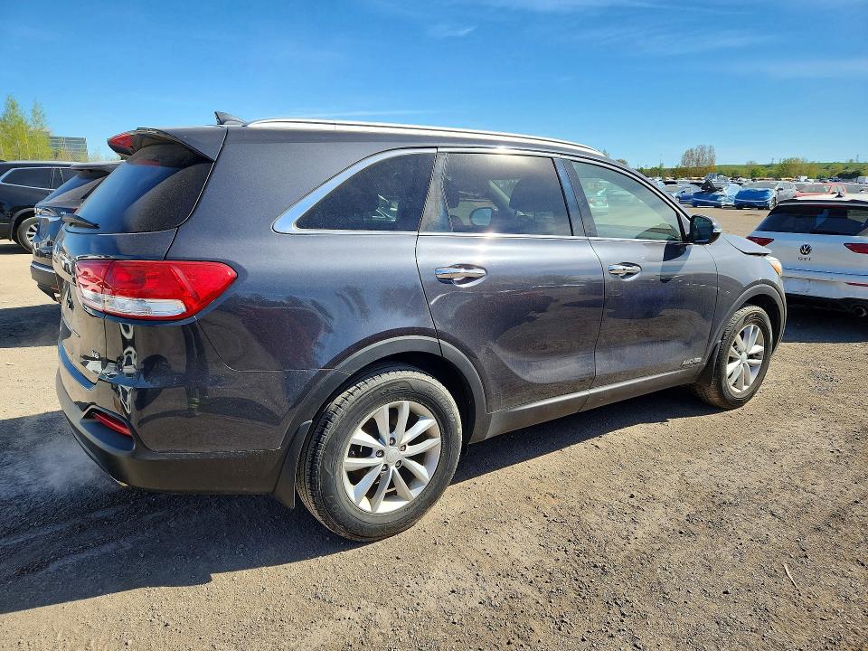 53730906 :رقم المزاد ، 5XYPGDA5XJG382531 vin ، 2018 Kia Sorento مزاد بيع
