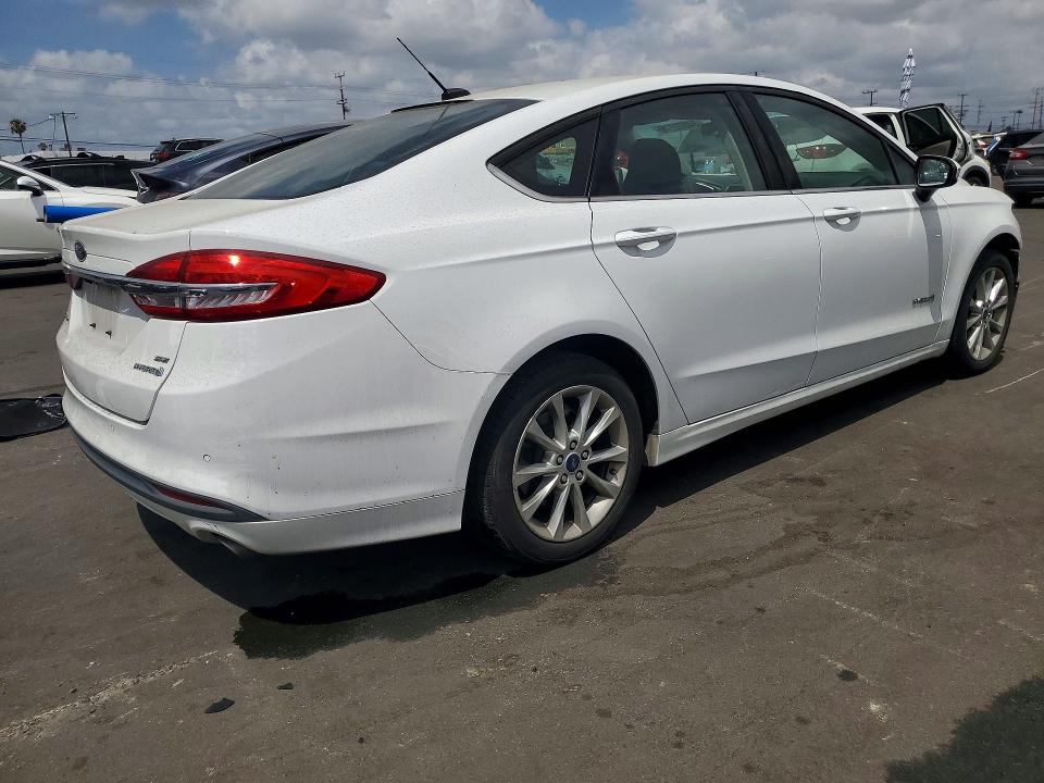 Продажа на аукционе авто 2017 Ford Fusion, vin: 3FA6P0LU3HR301478, номер лота: 54872676