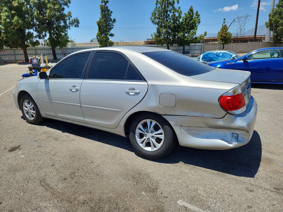 2006 Toyota Camry მანქანა იყიდება აუქციონზე, vin: 4T1BF30K06U628342, აუქციონის ნომერი: 54103106