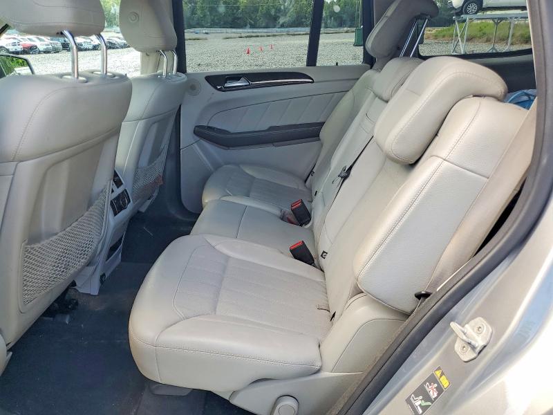 53781496 :رقم المزاد ، 4JGDF6EE8GA699062 vin ، 2016 Mercedes-benz Gl مزاد بيع