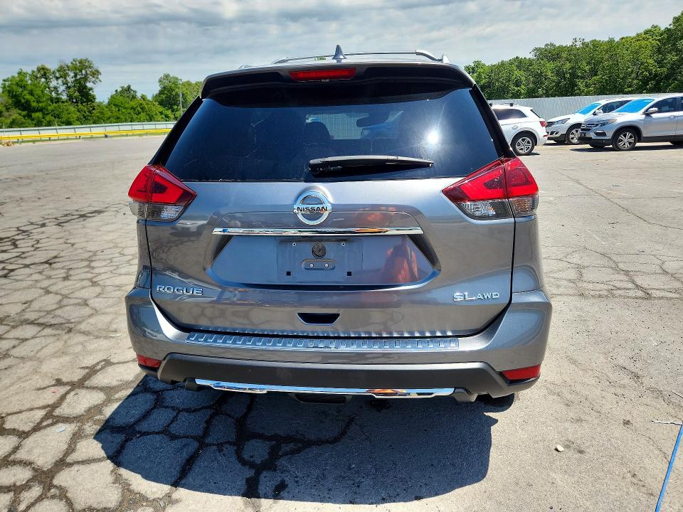 Продаж на аукціоні авто 2018 Nissan Rogue, vin: JN8AT2MV8JW343980, номер лоту: 53770086