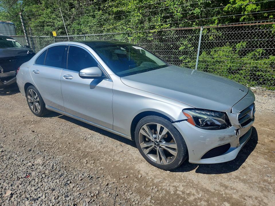 Продаж на аукціоні авто 2015 Mercedes-benz C, vin: 55SWF4KB7FU000889, номер лоту: 53944786