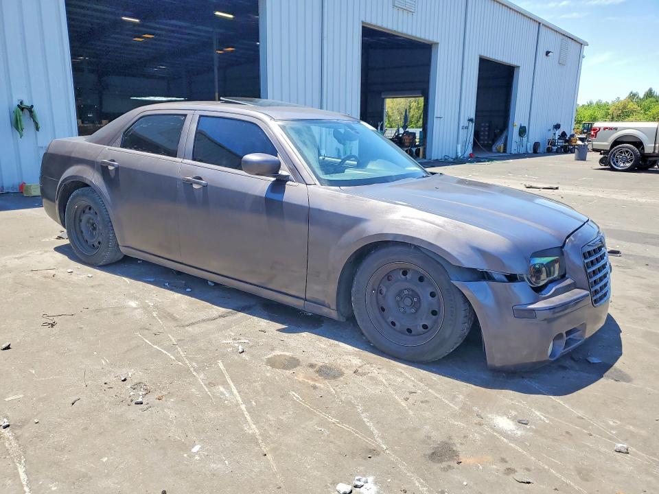 52167206 :رقم المزاد ، 2C3KA63HX7H875008 vin ، 2007 Chrysler 300c مزاد بيع