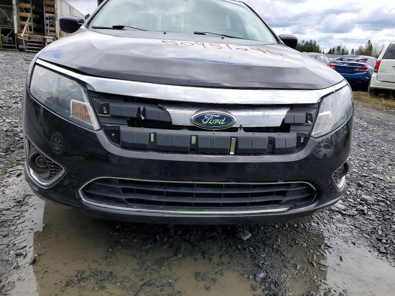 50951246 :رقم المزاد ، 3FAHP0JA0BR117303 vin ، 2011 Ford Fusion مزاد بيع