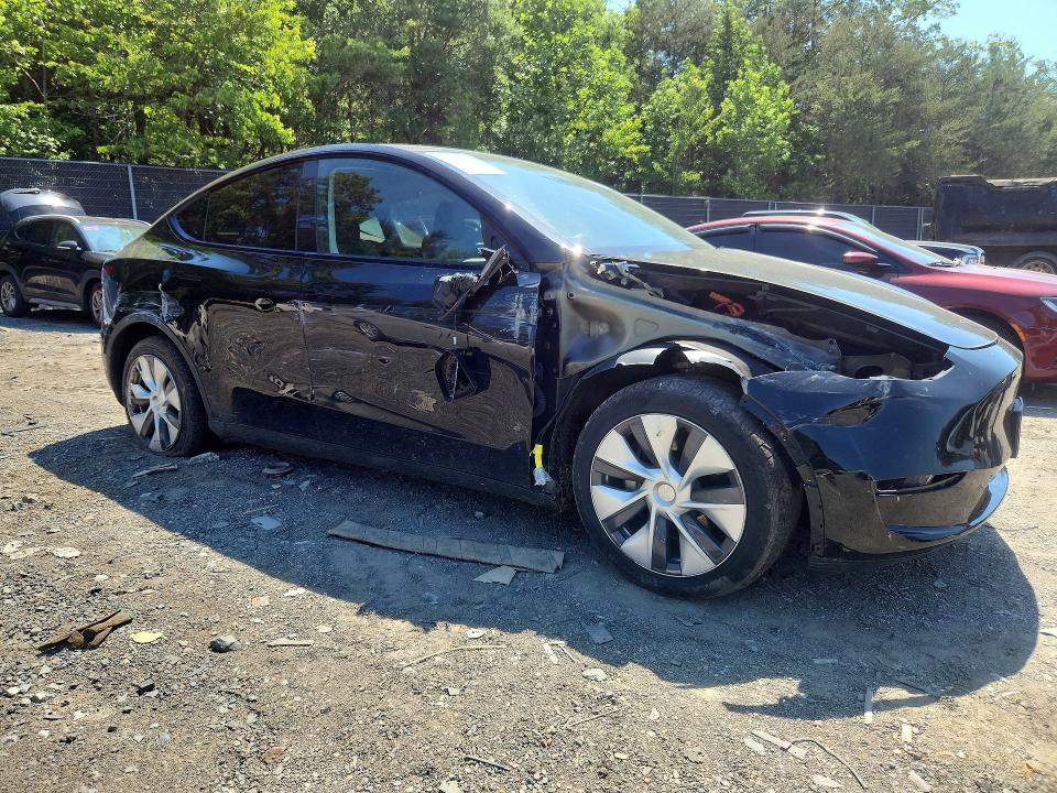53606586 :رقم المزاد ، 7SAYGDEE5PA196538 vin ، 2023 Tesla Model Y مزاد بيع