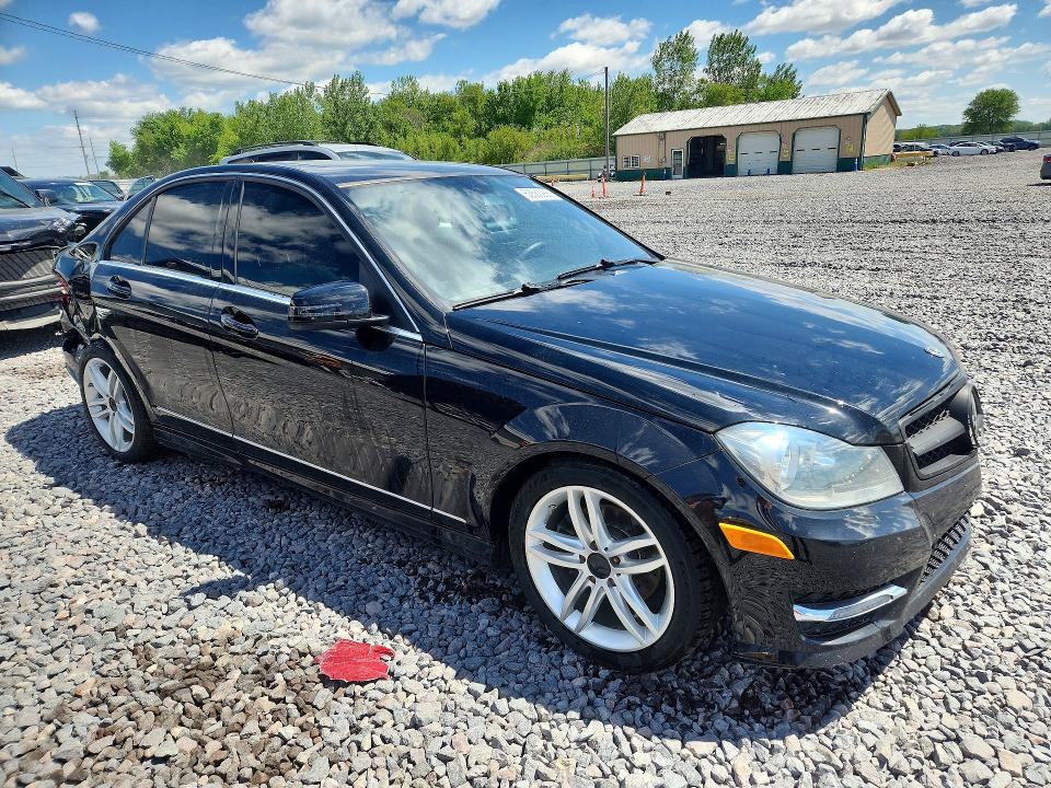 53583286 :رقم المزاد ، WDDGF8BB6CR214832 vin ، 2012 Mercedes-benz C مزاد بيع