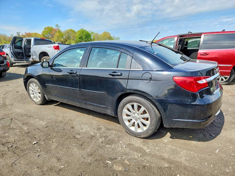 2013 Chrysler 200 მანქანა იყიდება აუქციონზე, vin: 1C3CCBBB8DN773097, აუქციონის ნომერი: 52522576